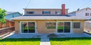 1443 E Gladwick Gallery 16