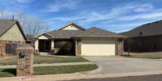 Excellent 4 Bedroom Home for Lease! Gallery 1