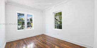 1545 Meridian Ave Gallery 12