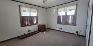 207 Bay Boulevard Gallery 16