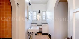 3 Bedroom/2.5 Bath Home with a Mother In Law Unit - $2595 per month! Gallery 9