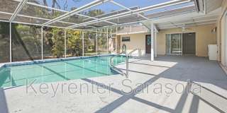 5645 N Tuttle Ave Gallery 26