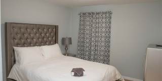 112 CYPRESS POINTE Court Gallery 26
