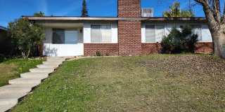 NE Home with pool for rent Gallery 1