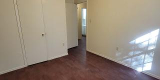 3 bedroom 1.5 bathroom Gallery 11