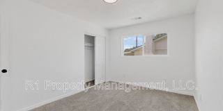 12008 Golden Gate Avenue Northeast Gallery 25