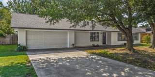 221 Azalea Lane Gallery 33