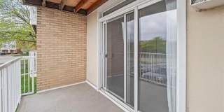 4905 Crooks Road Gallery 3