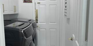 3158 SW Martin Street Gallery 18