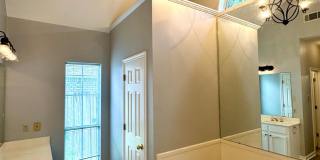 3BD/2BA House Off Perkins between Bluebonnet and Siegen. Gallery 21