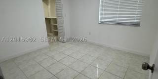 10296 NW 9th St Cir Gallery 4