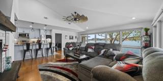 100 Bayou Point Gallery 10