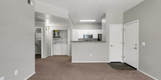 Equestrian Luxury Apartment Homes Gallery 21