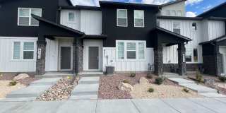 Modern 3 Bed 3 Bath Townhome off of N Carefree and Tutt!!! **Built in 2023** Gallery 1