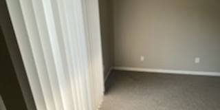 River Walk Apartments Gallery 75