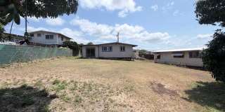 3 Bedroom Makakilo Home with Yard & Cool Breezes! Gallery 1