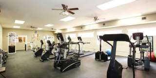 12212 N PARADISE VILLAGE Parkway S Gallery 31