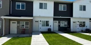 2-bedroom Townhome near Legacy High School! Gallery 1