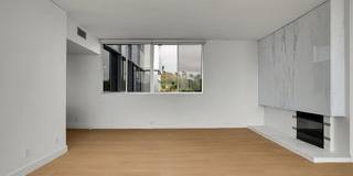 17352 Sunset Boulevard Gallery 8
