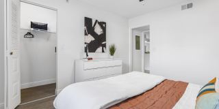 Alvista Hollywood Gallery 62