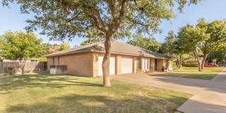3620 93rd-3Bed/2.5Bath Gallery 4