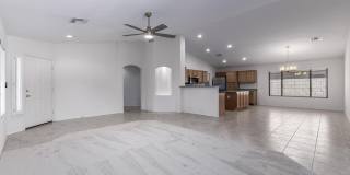 15847 W Saguaro Lane Gallery 4