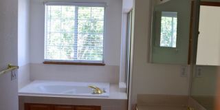 Beautiful 5 bedroom home w/ 3 car garage in Littleton Gallery 14