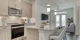 Park at Stone Oak Gallery 35