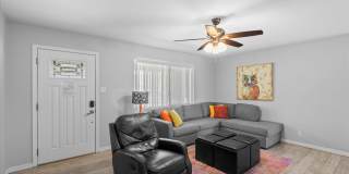 7419 E BELLEVIEW Street Gallery 5