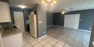 4 bedroom Single-Family Home Available for Move-In NOW Gallery 9