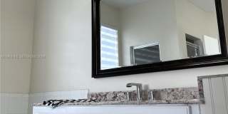 15840 SW 151st Ter Gallery 14