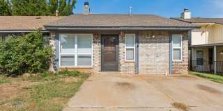 208 Hudson Pl Gallery 1