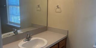 ** 1 Month Free Rent** Beautiful 3 Bedroom/ 2.5 Bath Unfurnished Townhouse in Wellstone! Gallery 24