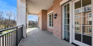 5000 Royal Court Gallery 23