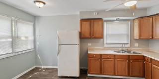 444 W Hickory, Unit 2A, Chicago Heights, IL 60411 - 1 Gallery 3