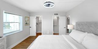 Available on May 27 - Stunning Furnished Waterfront Condo – 2 Beds / 2 Baths with Gulf-to-Bay Views! Gallery 18