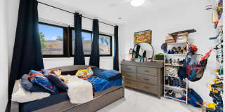 2601 NE 8th Court Gallery 13