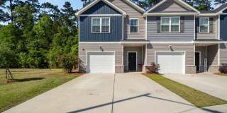 Stunning 3 Bedroom Townhome in Towne Park, Pooler GA Gallery 1