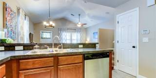 2123 W SPRUCE STREET Gallery 12