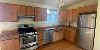 4 Bed / 2 Bath Home Near Virginia Park | Flexible Move-in Date Gallery 16