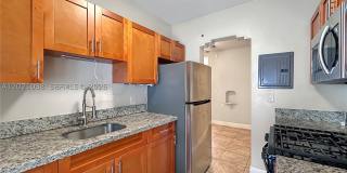 965 Bay Dr Gallery 12