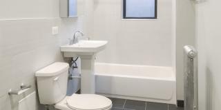 4951-53 N Oakley / 2251-57 W Argyle Gallery 14