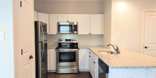 3BR / 2.5BA Home | Fenced Backyard, Garage & Stainless Appliances! Gallery 12