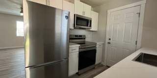Remodeled cozy home in North Redding! Gallery 8