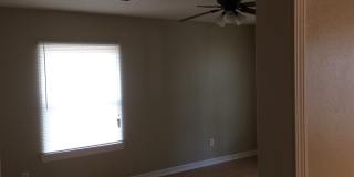 MUST SEE CHARMING HOME! Gallery 9