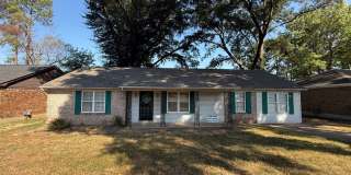 Spacious 3-Bedroom Home with Room to Live, Relax & Entertain! Spacious 3-Bedroom Home with Room to Live, Relax & Entertain! Gallery 1