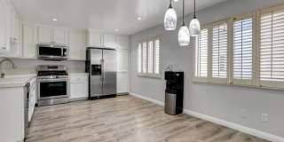 19355 Sherman Way, Gallery 15