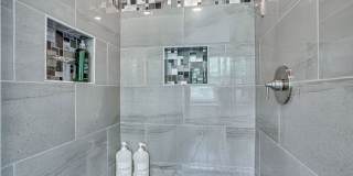 Stunning End Unit Townhome with 2 Car Garage Gallery 28