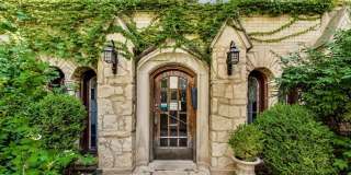 5655 N Spaulding Avenue Gallery 4