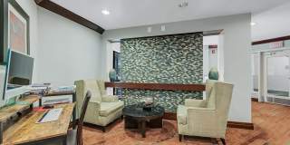 Crystal City Lofts Gallery 4